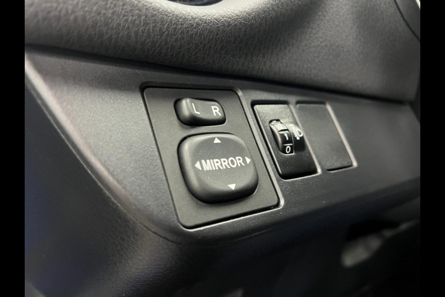 Toyota Yaris 1.5 Hybrid | Lane | Camera | LED |