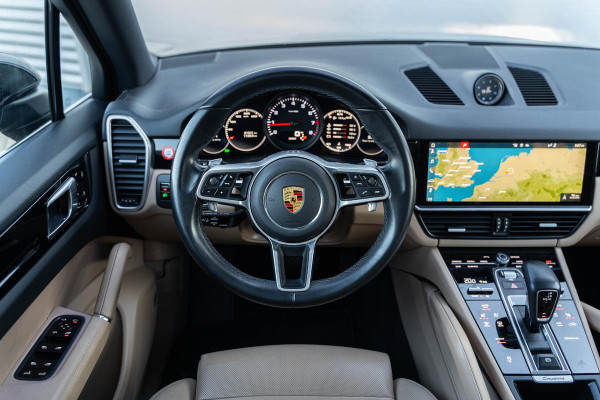 Porsche Cayenne 3.0 Schuifdak Leer Navigatie BOSE Camera Sport Chrono Stoelventilatie
