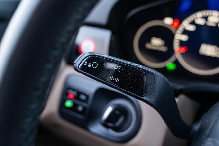 Porsche Cayenne 3.0 Schuifdak Leer Navigatie BOSE Camera Sport Chrono Stoelventilatie