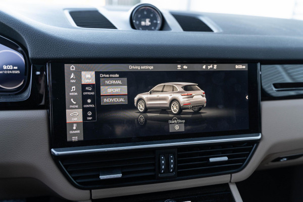 Porsche Cayenne 3.0 Schuifdak Leer Navigatie BOSE Camera Sport Chrono Stoelventilatie