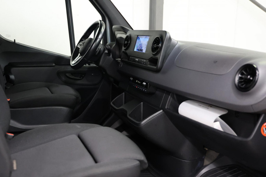 Mercedes-Benz Sprinter 317 1.9 CDI L1H1 170PK 2000KG TREKVERMOGEN