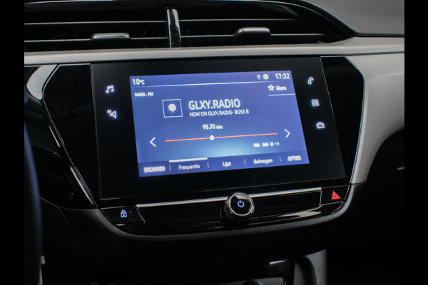 Opel Corsa 1.2 Edition Sport (APPLE CARPLAY,CRUISE,PDC,LANE ASSIST,LED,ELEKTRISCH PAKKET,SPORTSTOELEN,LM VELGEN,NETTE STAAT)