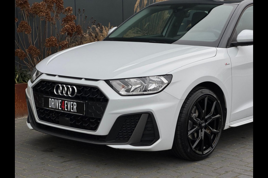 Audi A1 Sportback 30 TFSI S line automaat NAVI PDC SPORTVELGEN VIRTUAL CLIMATE