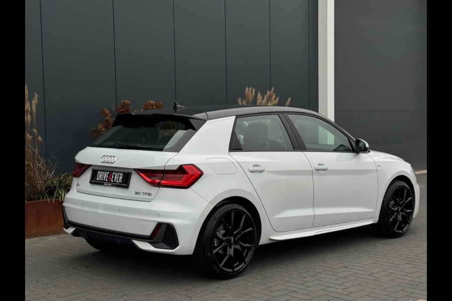 Audi A1 Sportback 30 TFSI S line automaat NAVI PDC SPORTVELGEN VIRTUAL CLIMATE