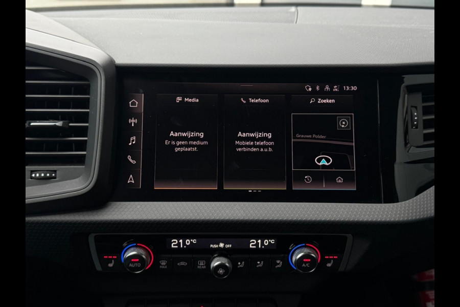 Audi A1 Sportback 30 TFSI S line automaat NAVI PDC SPORTVELGEN VIRTUAL CLIMATE