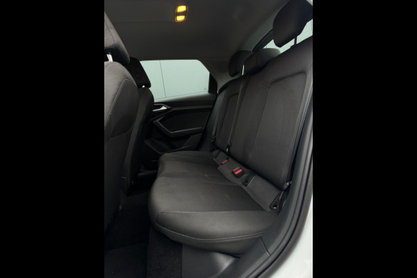 Audi A1 Sportback 30 TFSI S line automaat NAVI PDC SPORTVELGEN VIRTUAL CLIMATE