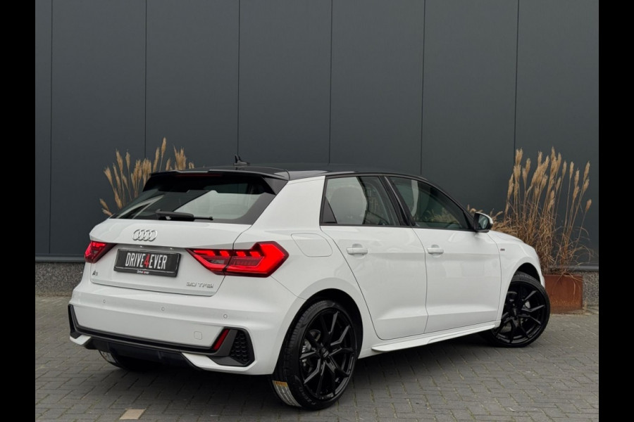Audi A1 Sportback 30 TFSI S line automaat NAVI PDC SPORTVELGEN VIRTUAL CLIMATE