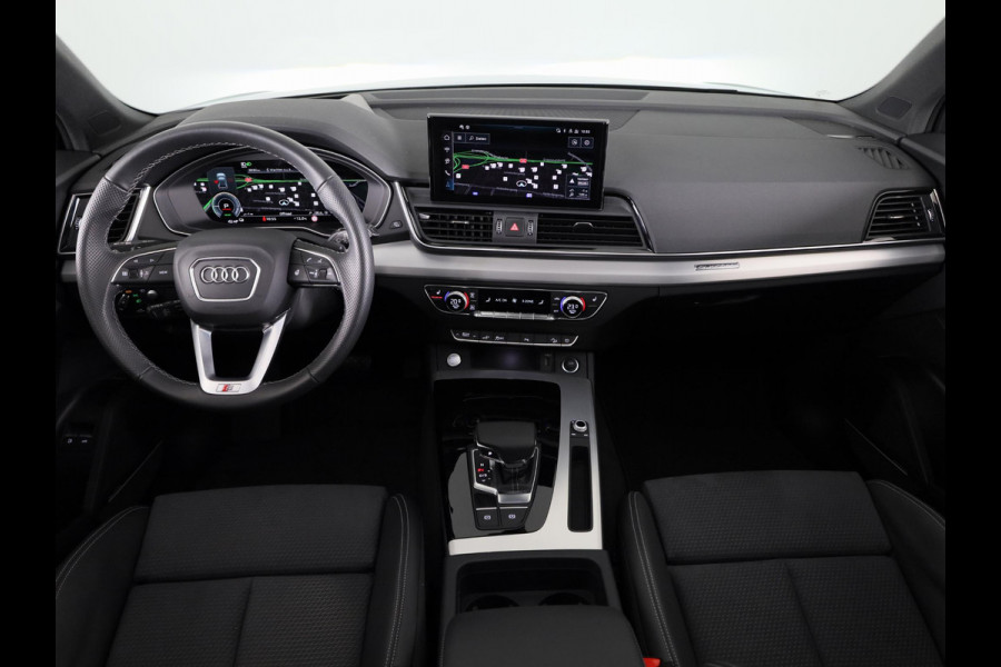 Audi Q5 Sportback 55 TFSI e S edition Competition 367pk | Panoramdak | Head Up Display | Luchtvering | B&O Audio | Verwarmbare voorstoelen | Trekhaak