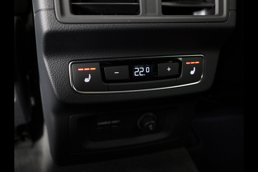 Audi Q5 Sportback 55 TFSI e S edition Competition 367pk | Panoramdak | Head Up Display | Luchtvering | B&O Audio | Verwarmbare voorstoelen | Trekhaak