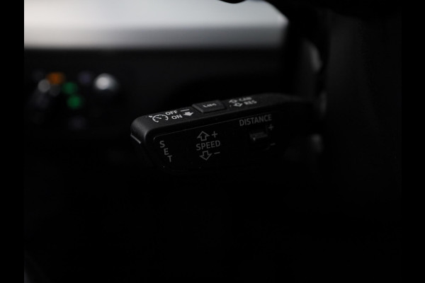 Audi Q5 Sportback 55 TFSI e S edition Competition 367pk | Panoramdak | Head Up Display | Luchtvering | B&O Audio | Verwarmbare voorstoelen | Trekhaak