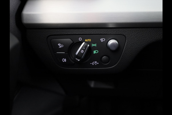 Audi Q5 Sportback 55 TFSI e S edition Competition 367pk | Panoramdak | Head Up Display | Luchtvering | B&O Audio | Verwarmbare voorstoelen | Trekhaak