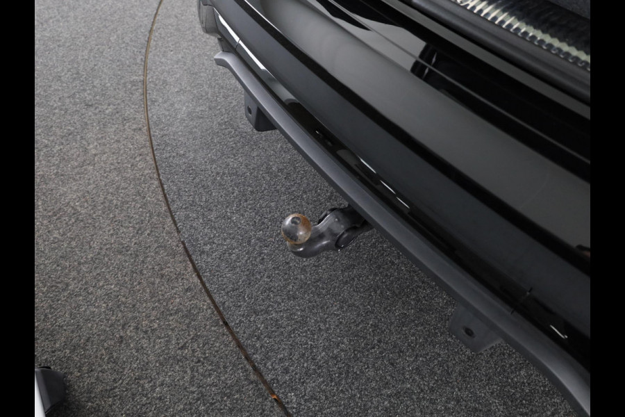 Audi Q5 Sportback 55 TFSI e S edition Competition 367pk | Panoramdak | Head Up Display | Luchtvering | B&O Audio | Verwarmbare voorstoelen | Trekhaak