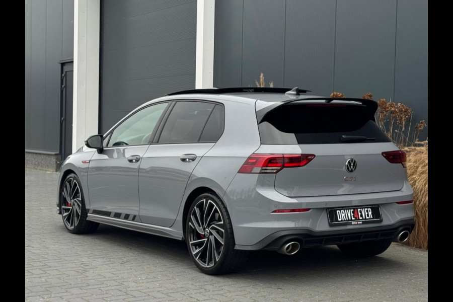 Volkswagen Golf 2.0 TSI GTI CLUBSPORT Pano Navi Climate Sfeer Elek pakket Sportv