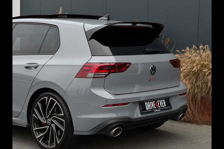 Volkswagen Golf 2.0 TSI GTI CLUBSPORT Pano Navi Climate Sfeer Elek pakket Sportv