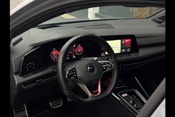 Volkswagen Golf 2.0 TSI GTI CLUBSPORT Pano Navi Climate Sfeer Elek pakket Sportv