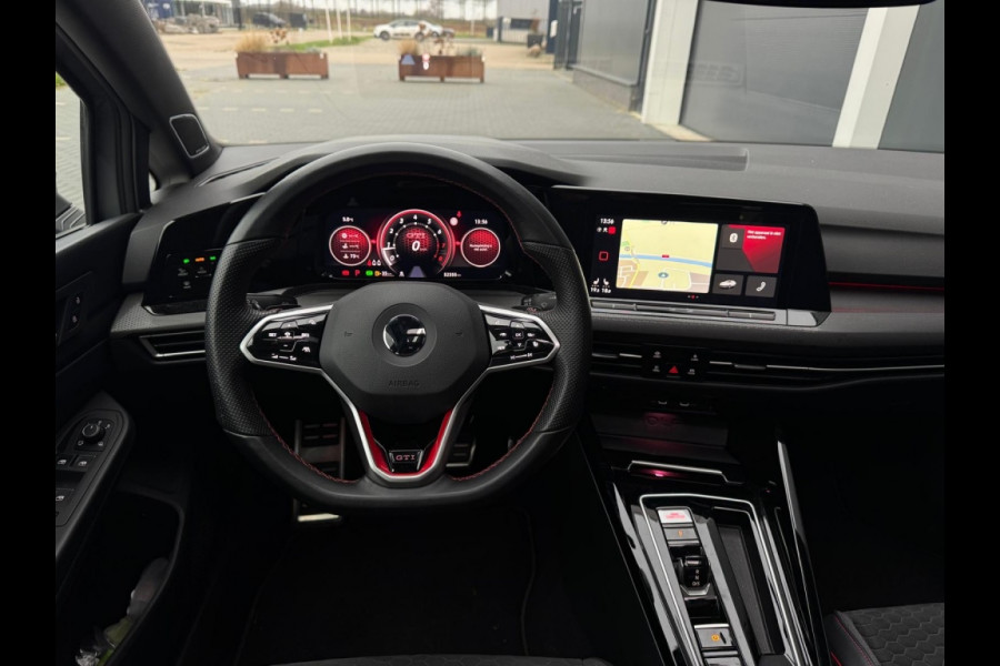 Volkswagen Golf 2.0 TSI GTI CLUBSPORT Pano Navi Climate Sfeer Elek pakket Sportv