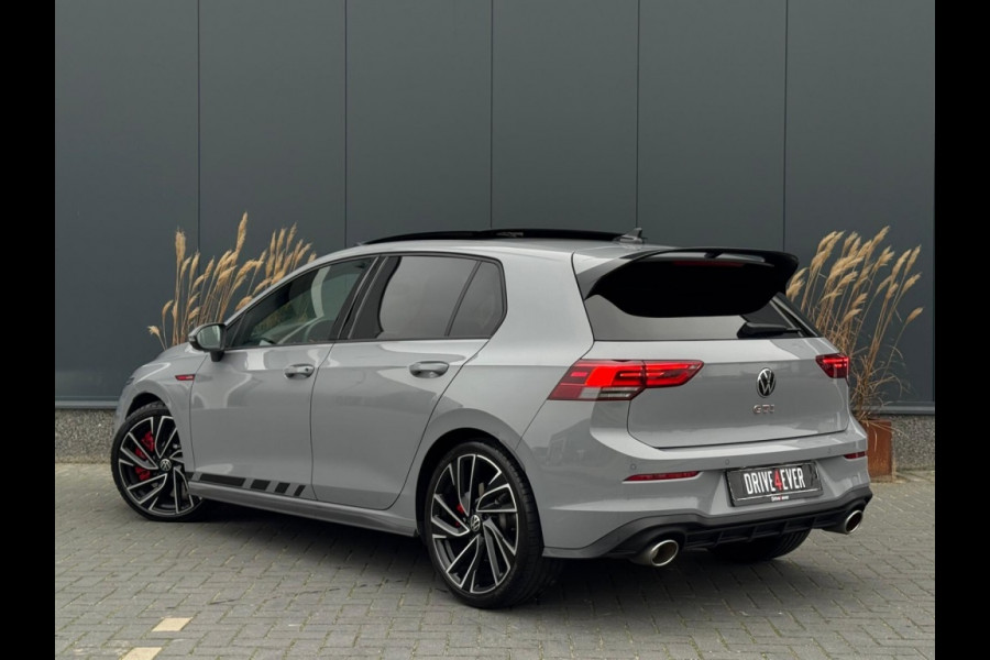 Volkswagen Golf 2.0 TSI GTI CLUBSPORT Pano Navi Climate Sfeer Elek pakket Sportv
