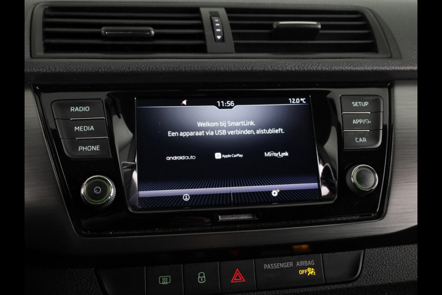 Škoda Fabia Combi 1.0 TSI Business Edition 95 pk | Navigatie via App | Parkeersensoren achter | Airco | Cruise control | Apple Carplay/Android Auto |
