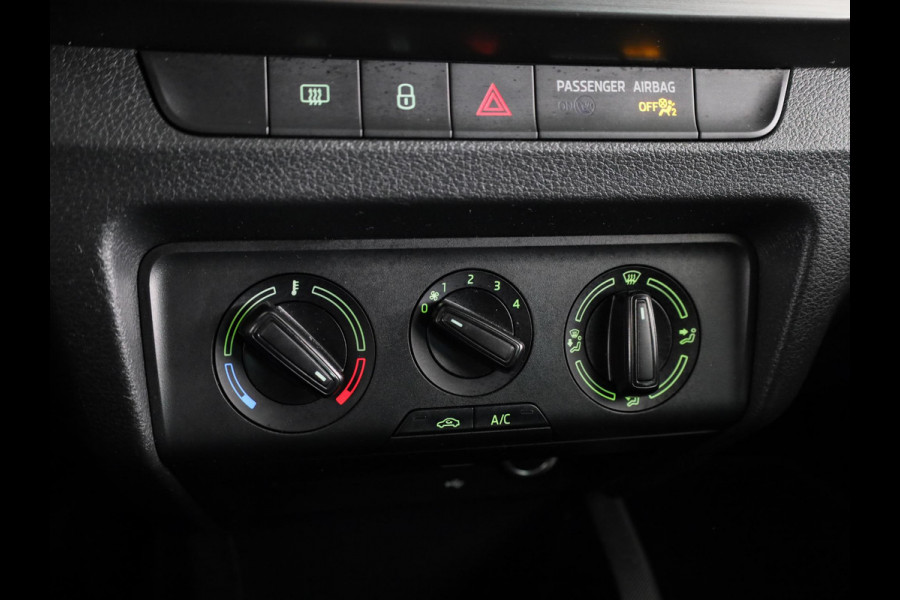 Škoda Fabia Combi 1.0 TSI Business Edition 95 pk | Navigatie via App | Parkeersensoren achter | Airco | Cruise control | Apple Carplay/Android Auto |