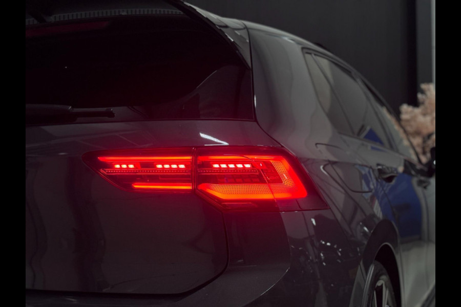 Volkswagen Golf 2.0 TSI GTI CLUBSPORT | PANO | IQ LIGHT | HARMAN KARDON | VOL!