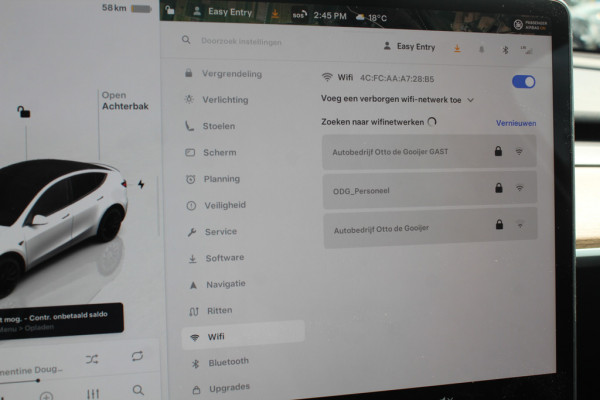 Tesla Model Y Performance AWD 75 kWh / Trekhaak / Autopilot / Panoramadak / Camera / 21'' / Keyless / Leder / Dodehoek / Navigatie / Stoelverwarming