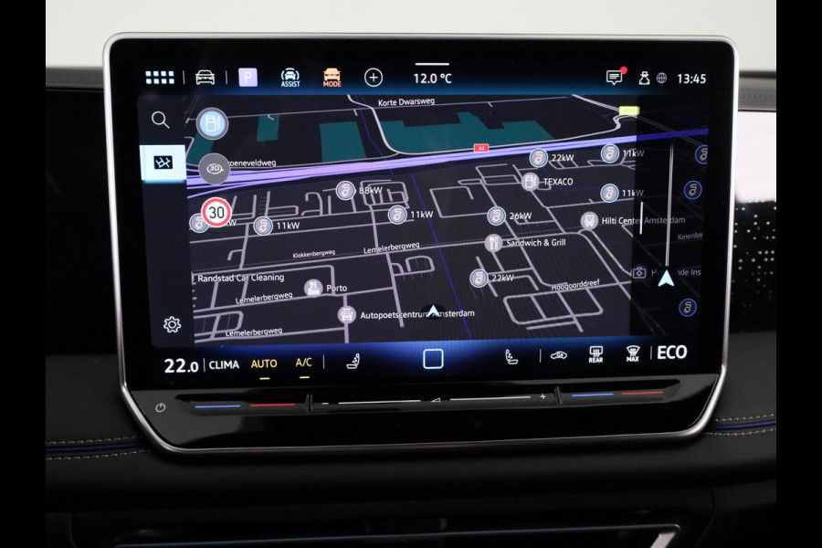 Volkswagen Tiguan 1.5 eHybrid R-Line Edition 204 pk Automaat (DSG) | Verlengde garantie | Navigatie | Parkeersensoren (Park assist) | Achteruitrijcamera | R-Line |