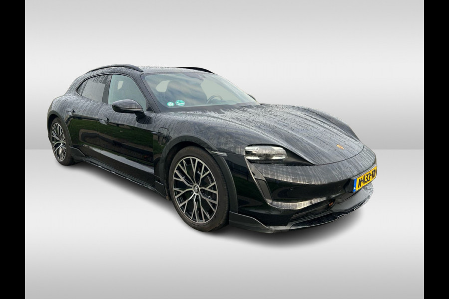 Porsche Taycan Cross Turismo 4 93 kWh / Panoramadak / Camera / Passenger Display / Luchtvering / 20'' / Leder / CarPlay / Matrix LED / Stoelverwarming / DAB / ACC