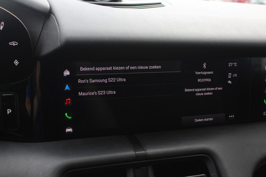 Porsche Taycan Cross Turismo 4 93 kWh / Panoramadak / Camera / Passenger Display / Luchtvering / 20'' / Leder / CarPlay / Matrix LED / Stoelverwarming / DAB / ACC