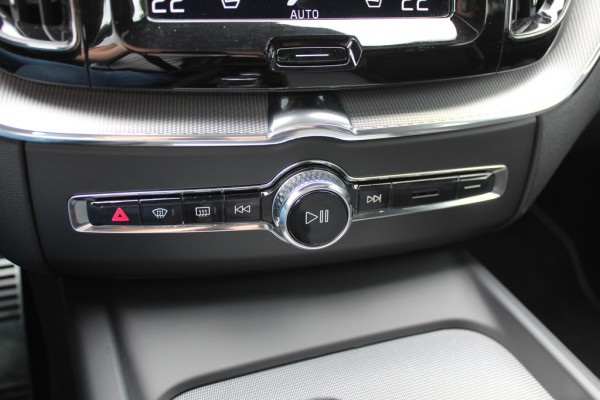 Volvo XC60 2.0 T8 AWD Polestar Engineered / Trekhaak / Panoramadak / 360Camera / Head-up / Leder / Harman Kardon / 22'' / Keyless / Intr.voorverwarming / Stuur+Stoelverwarming / Virtual Cockpit / CarPlay / DAB / Dodehoek / ACC