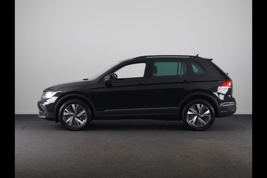 Volkswagen Tiguan 1.4 TSI eHybrid Life 245PK DSG PHEV | Navigatie | Parkeercamera | 18 inch Lm velgen | Stoel- en stuurverwarming |