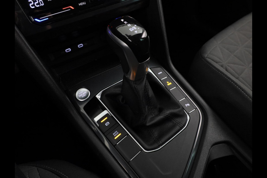 Volkswagen Tiguan 1.4 TSI eHybrid Life 245PK DSG PHEV | Navigatie | Parkeercamera | 18 inch Lm velgen | Stoel- en stuurverwarming |