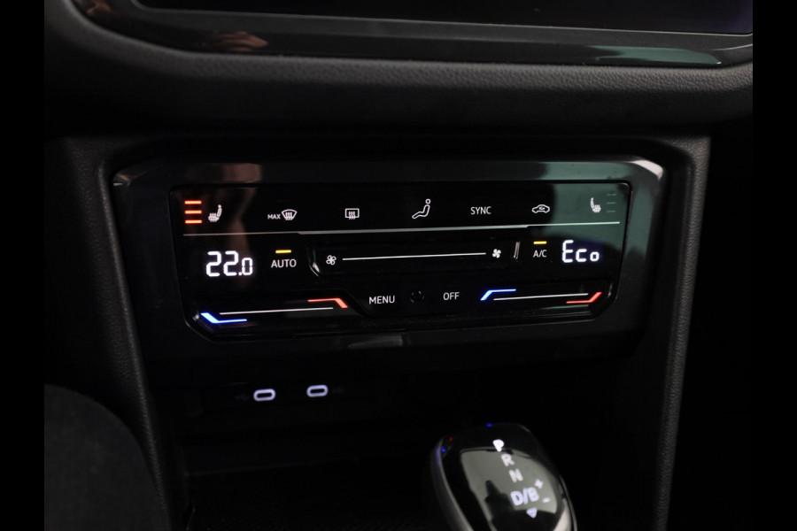 Volkswagen Tiguan 1.4 TSI eHybrid Life 245PK DSG PHEV | Navigatie | Parkeercamera | 18 inch Lm velgen | Stoel- en stuurverwarming |