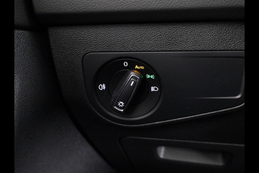 Volkswagen Tiguan 1.4 TSI eHybrid Life 245PK DSG PHEV | Navigatie | Parkeercamera | 18 inch Lm velgen | Stoel- en stuurverwarming |