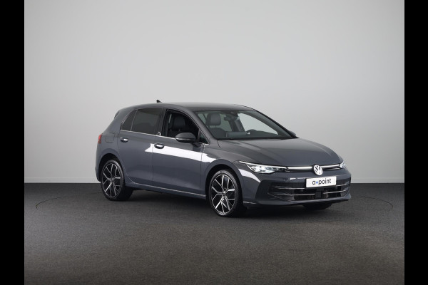 Volkswagen Golf 1.5 eHybrid 50 Edition 204 PK DSG PHEV | Verlengde garantie | Navigatie | Parkeercamera | Stoel- en stuurverwarming | 18 inch LM velgen |