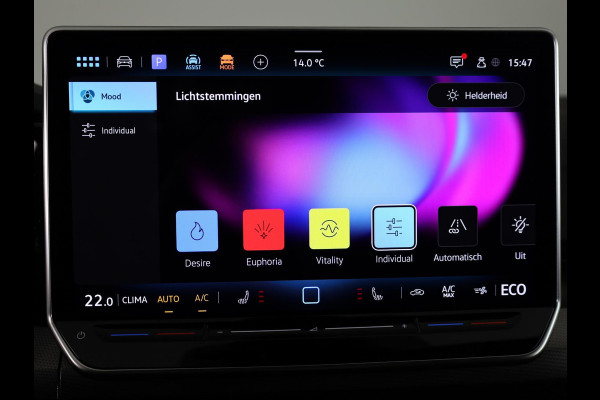 Volkswagen Golf 1.5 eHybrid 50 Edition 204 PK DSG PHEV | Verlengde garantie | Navigatie | Parkeercamera | Stoel- en stuurverwarming | 18 inch LM velgen |