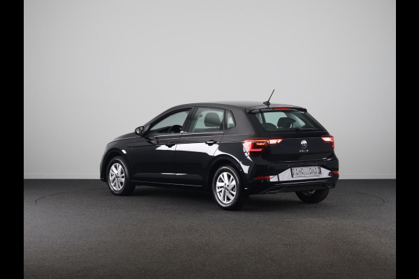 Volkswagen Polo 1.0 TSI Style 110 pk Automaat (DSG) | Navigatie via App | Parkeersensoren (Park assist) | Adaptieve cruise control | Stoelverwarming | Matrix LED koplampen |