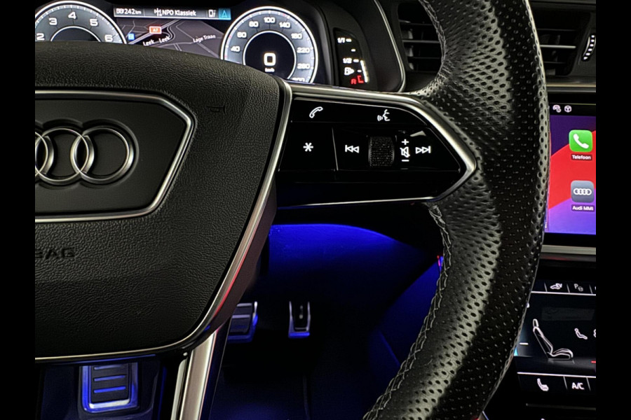 Audi A6 Avant 55 TFSI e Quattro Competition S-Line Black Edition