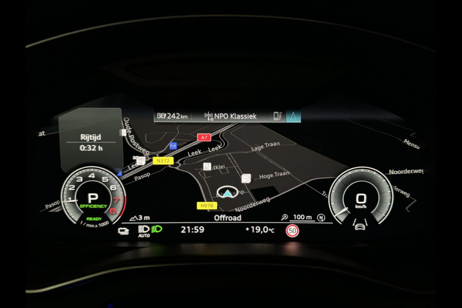 Audi A6 Avant 55 TFSI e Quattro Competition S-Line Black Edition