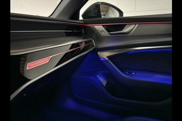 Audi A6 Avant 55 TFSI e Quattro Competition S-Line Black Edition