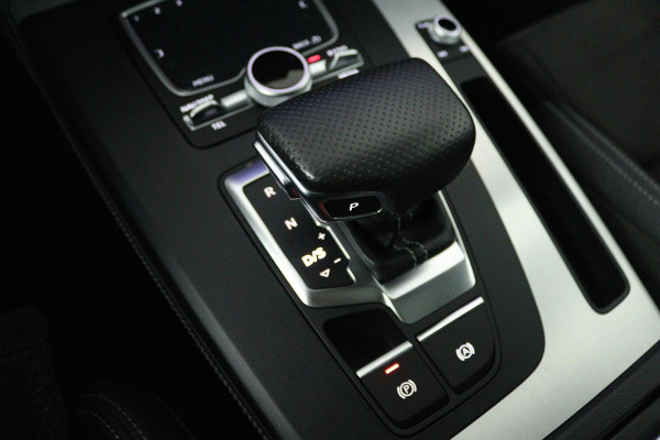 Audi Q5 2.0 TFSI quattro Sport Pro Line S (PANORAMADAK, TREKHAAK WEGKLAPBAAR, ADAPTIVE CRUISE, ELEKT. STOELEN, CAMERA)