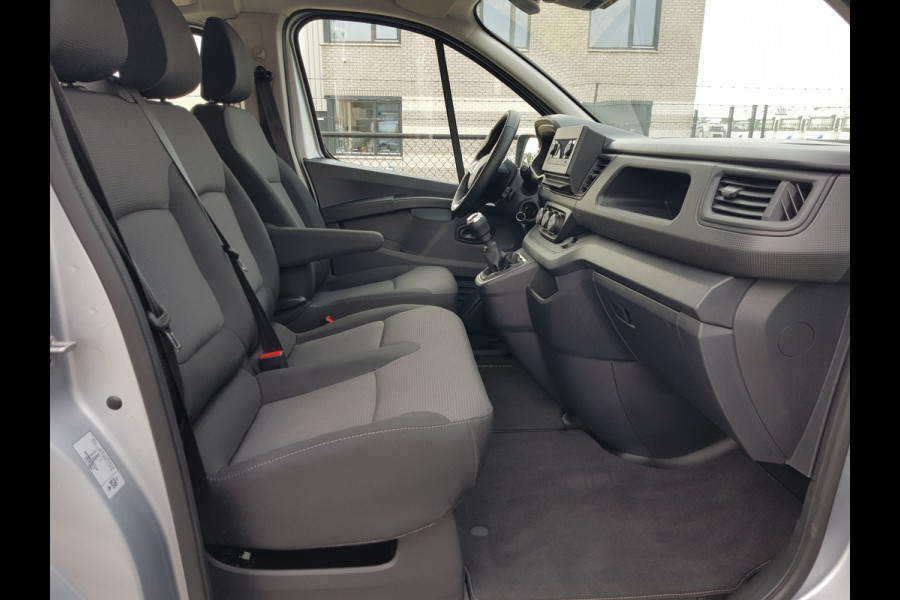 Renault Trafic 2.0 dCi 131 pk T29 L2-H1 dubbele-cabine 6 persoons Work Edition uitvoering !!!