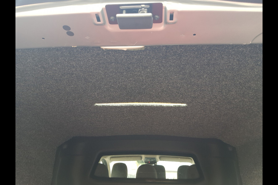 Renault Trafic 2.0 dCi 131 pk T29 L2-H1 dubbele-cabine 6 persoons Work Edition uitvoering !!!