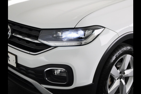 Volkswagen T-Cross 1.0 TSI Style 110 pk Automaat (DSG) | Navigatie | Parkeersensoren | Adaptieve cruise control | Apple Carplay/Android Auto | Voll. digitaal instrumentenpaneel |