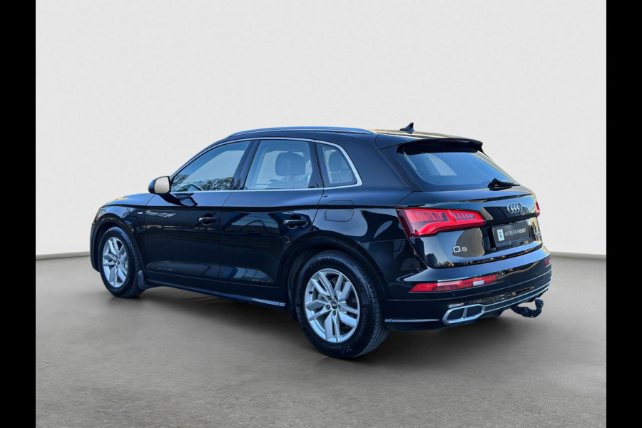 Audi Q5 55 TFSI e quattro | S-line | Trekhaak | Luchtvering | Eerste eigenaar | Dealer onderhouden | Carplay | 367 pk