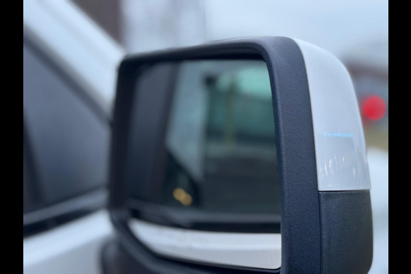 Chevrolet Silverado 6.2 V8 High Country Widebody Black Ops NWE Model