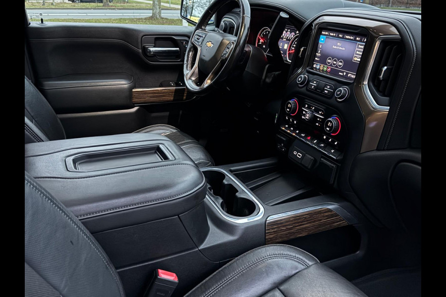 Chevrolet Silverado 6.2 V8 High Country Widebody Black Ops NWE Model