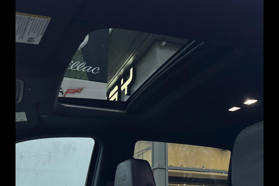 Chevrolet Silverado 6.2 V8 High Country Widebody Black Ops NWE Model