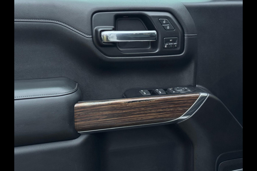 Chevrolet Silverado 6.2 V8 High Country Widebody Black Ops NWE Model