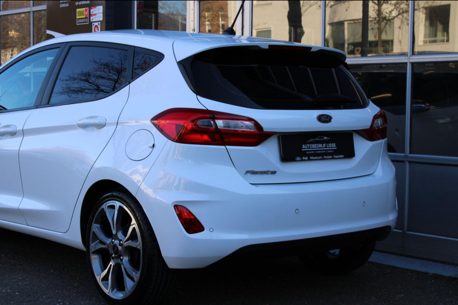 Ford Fiesta 1.1 Airco Navi Carplay PDC Nap