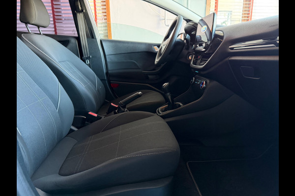 Ford Fiesta 1.1 Airco Navi Carplay PDC Nap